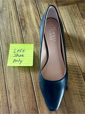 Franco Sarto Women’s Jesslyn Black Pump - Left Only